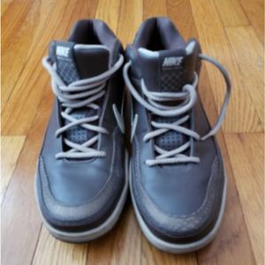 Vintage Mens Nike Zoom Shoe